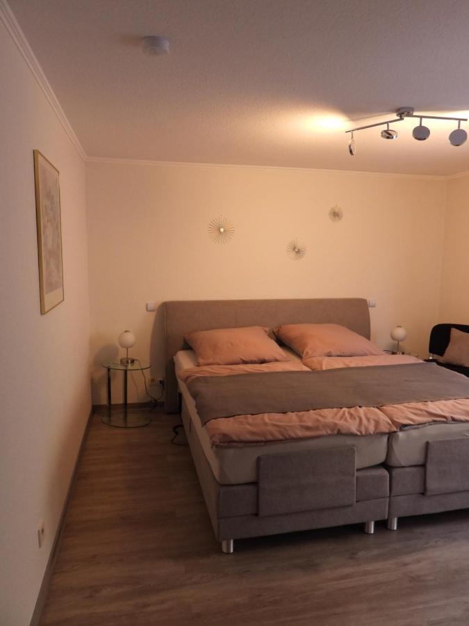 Ferienwohnung "Off Born" Familie Bremm Zell an der Mosel Exterior foto